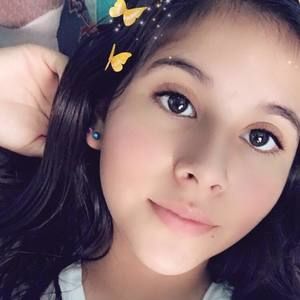 Meet your Posher, Estrella